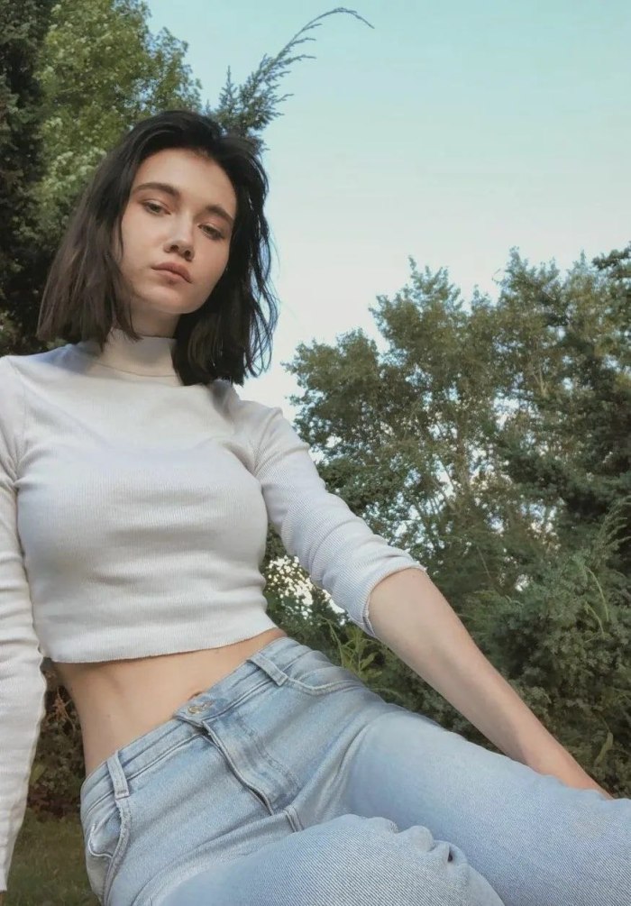 Арина Левченко сливы