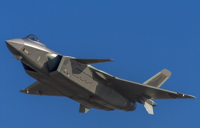 Chengdu j-20 истребитель