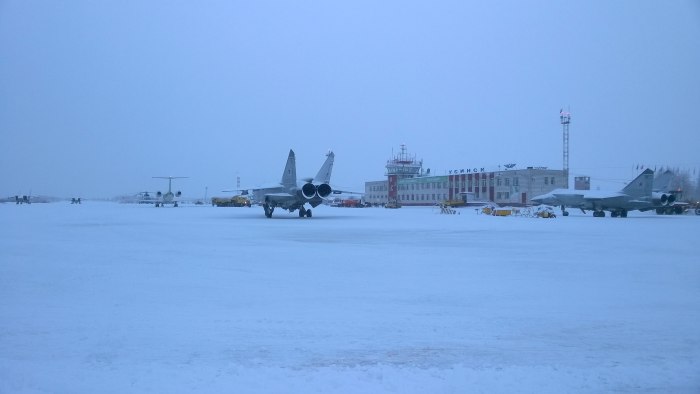 Усинск аэропорт миг-31