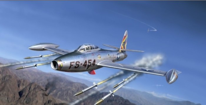 Самолет f-84g Thunderjet
