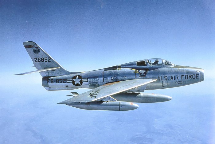 Republic f-84f Thunderstreak