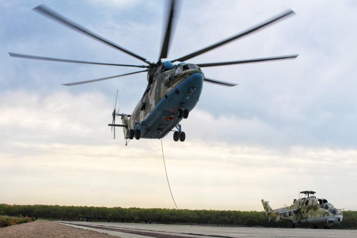 Грузовой вертолёт ми-26