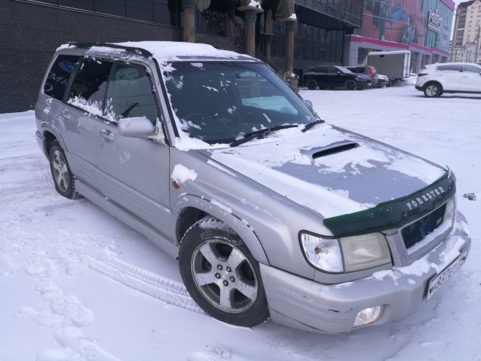 Suzuki Forester 1996