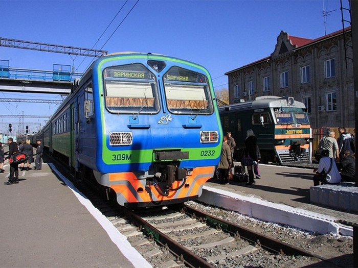 Электропоезд Заринск Барнаул