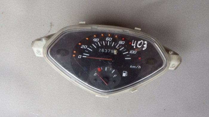 Honda lead спидометр