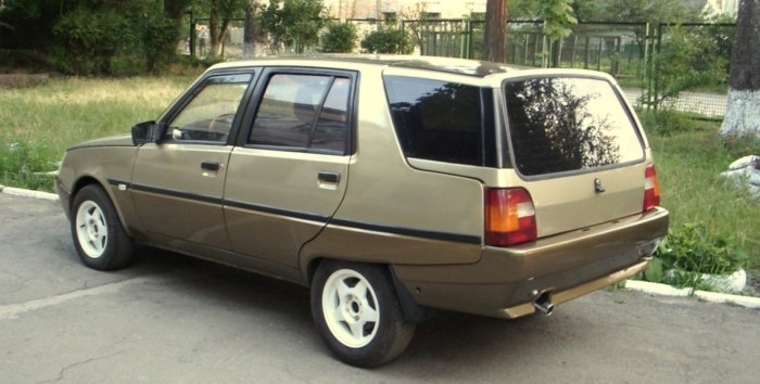 ЗАЗ-1103 Таврия