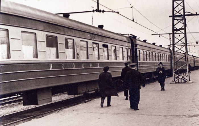 Поезд Москва Донбасс