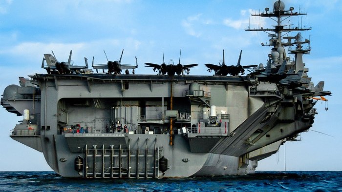 USS Harry s. Truman CVN-75