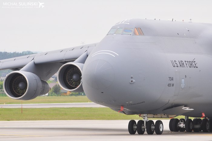 Lockheed c-5 Galaxy