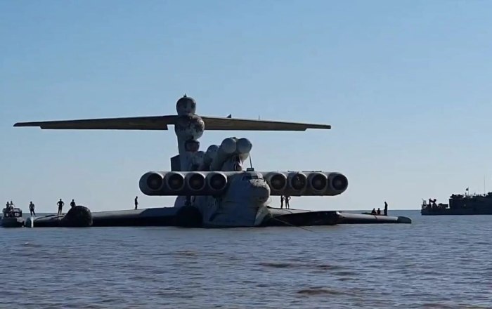 Каспийский монстр экраноплан Лунь