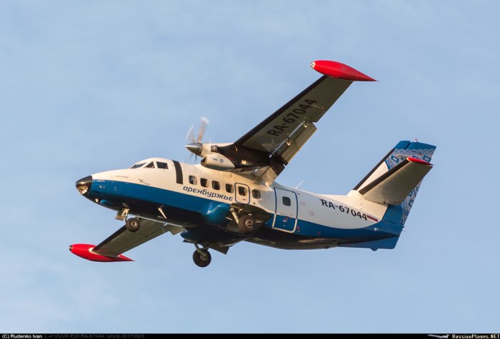 Л-410 самолет