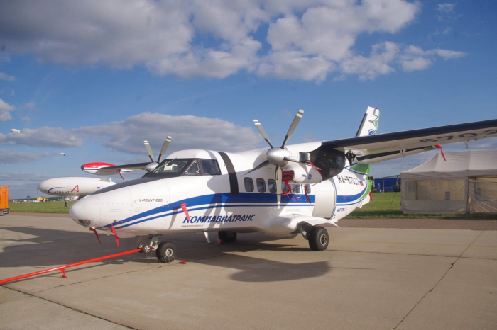 L410 самолет