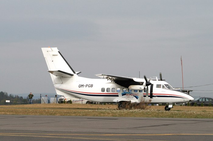 Let l-410 Turbolet салон