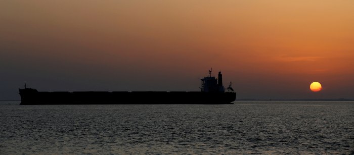 Нефтяной танкер