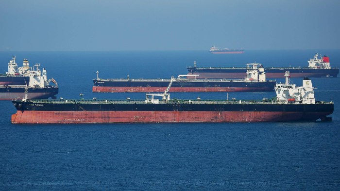Танкер Эмбанефть