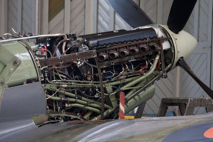 Двигатель Rolls-Royce Merlin