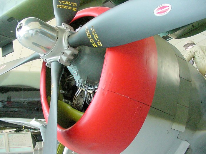 P-47 Thunderbolt двигатель