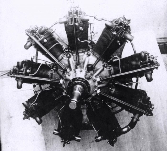 Двигатель м-22