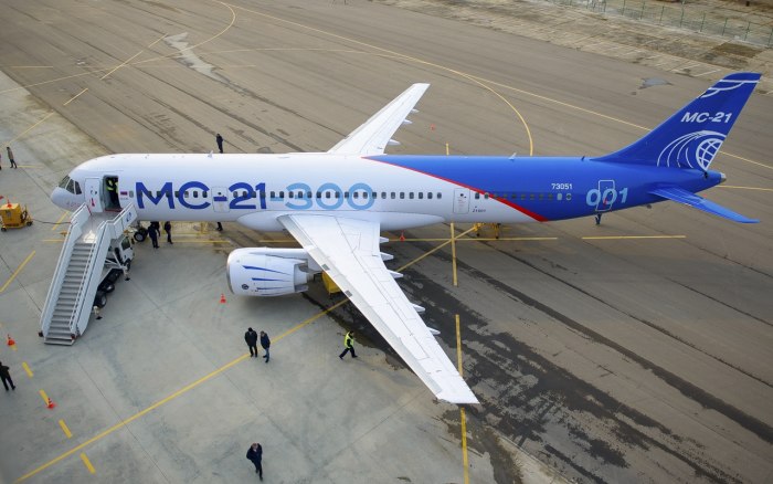 Самолет Иркут МС-21