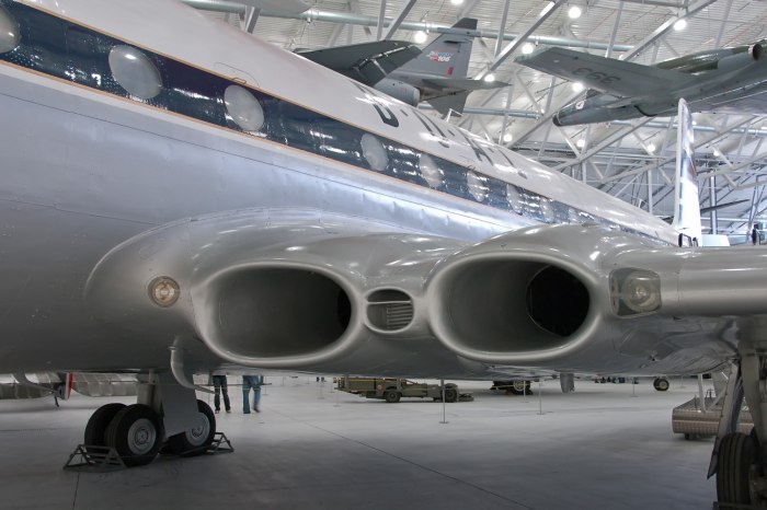 De Havilland DH-106 Comet 1