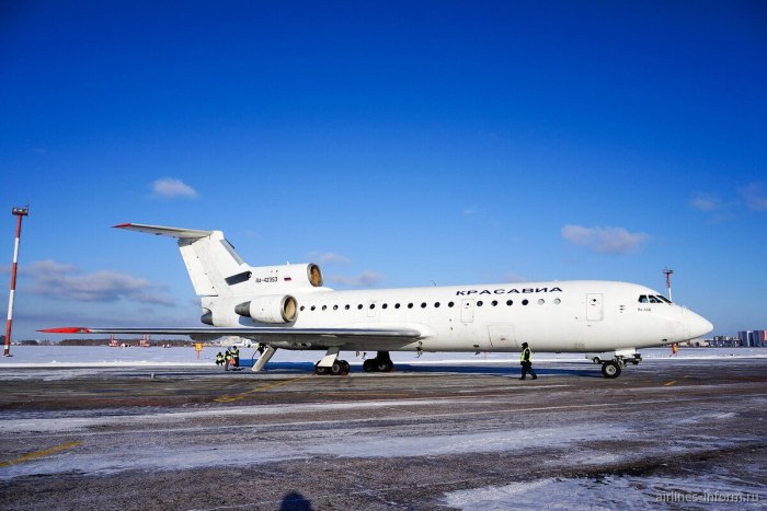 Як 42 КРАСАВИА