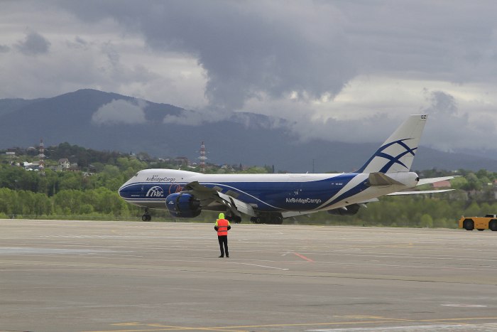 Самолет Новороссийск