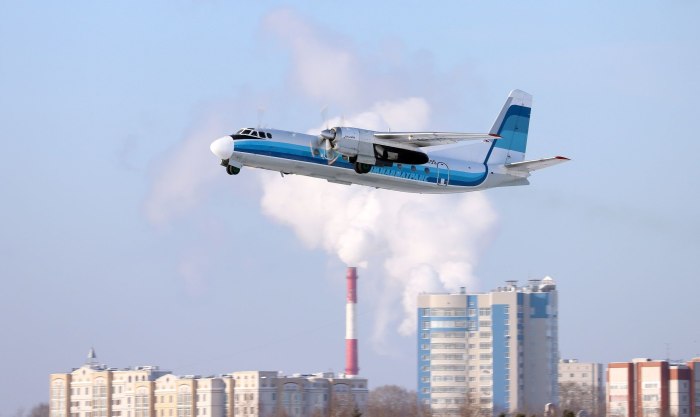 АН-24 Комиавиатранс