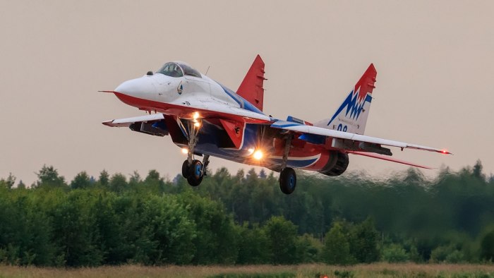 Самолёт миг-29уб