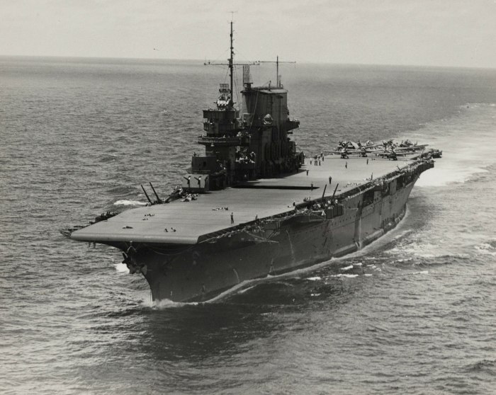 Авианосец Лексингтон CV-2