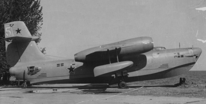 Бериев р-1