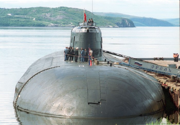 Подводные лодки проекта 949а «Антей» Курск