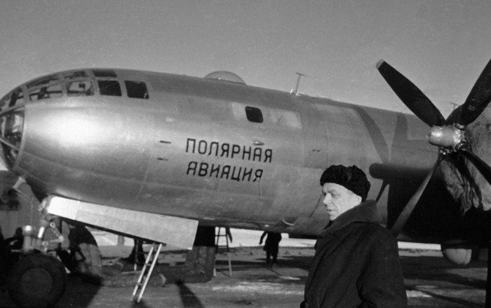 Летчик полярной авиации