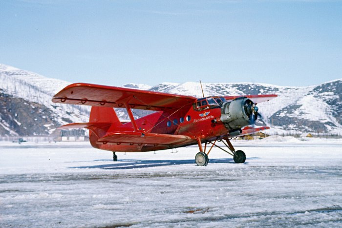 Самолёт АН-2