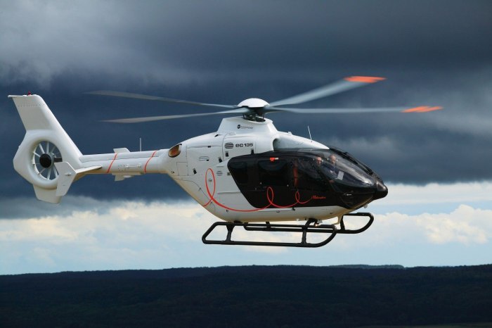 Вертолет Airbus Helicopters ec135