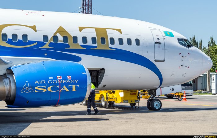 Авиалинии Скат Казахстан Boeing 737-300