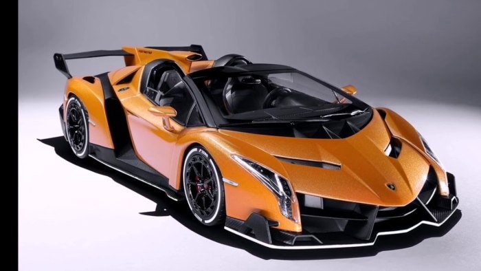 Lamborghini Veneno Roadster Orange