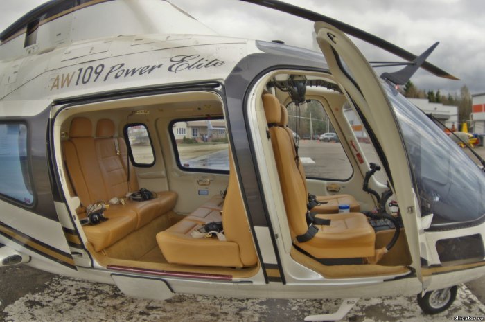 AGUSTAWESTLAND aw109 VIP салон