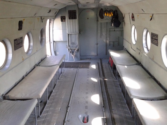 Салон вертолета ми-8