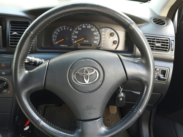 Руль Toyota Corolla 120