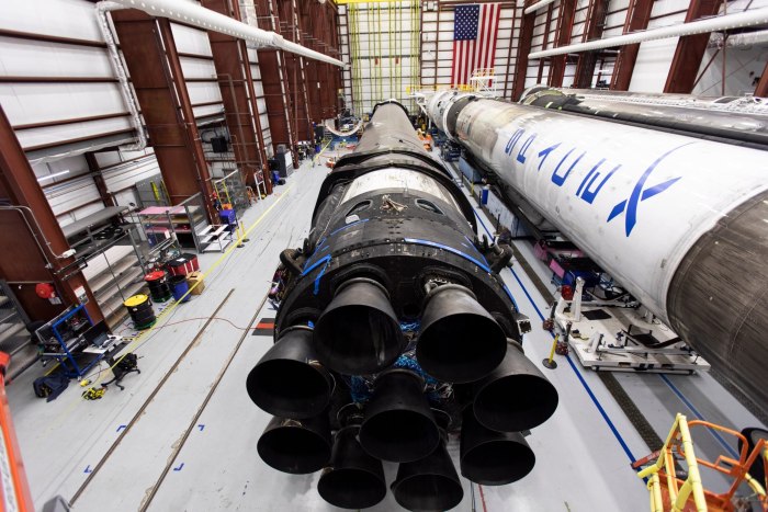 Ракета SPACEX Falcon