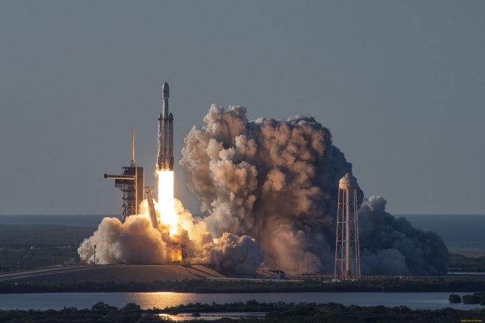 Ракета Falcon Heavy
