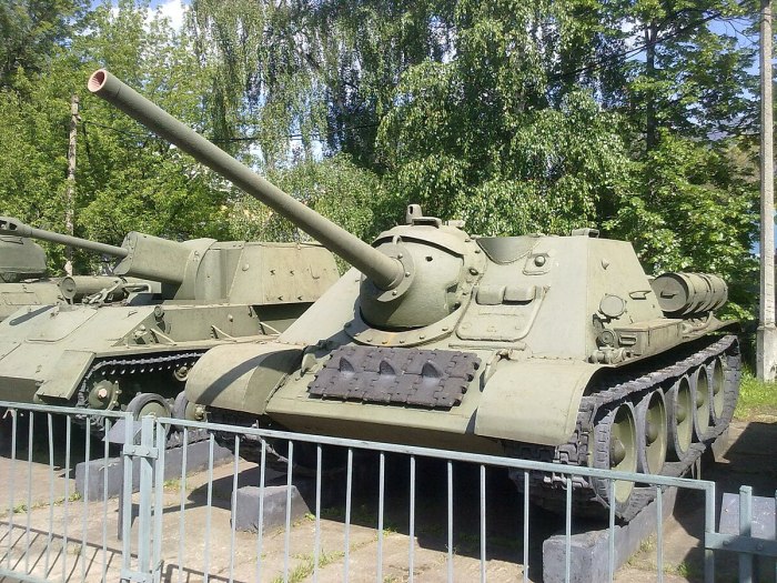 Су 85 с пушкой 122 мм