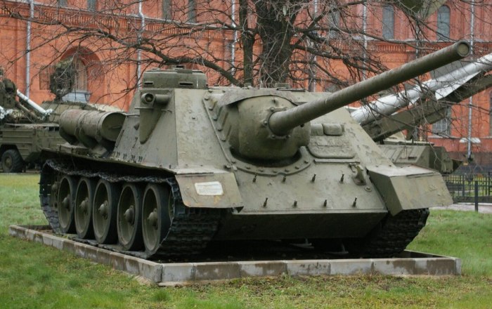 Советский танк Су 85