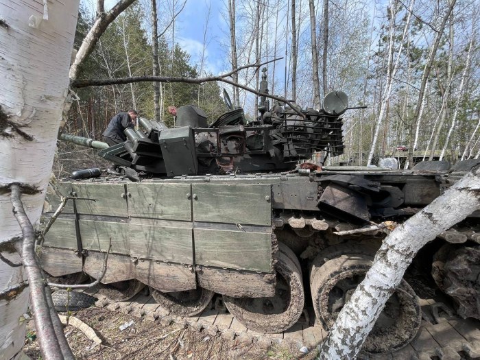 Танк т72 на Донбассе