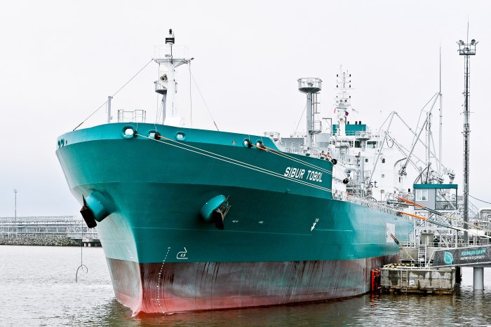 Танкер Sibur Voronezh