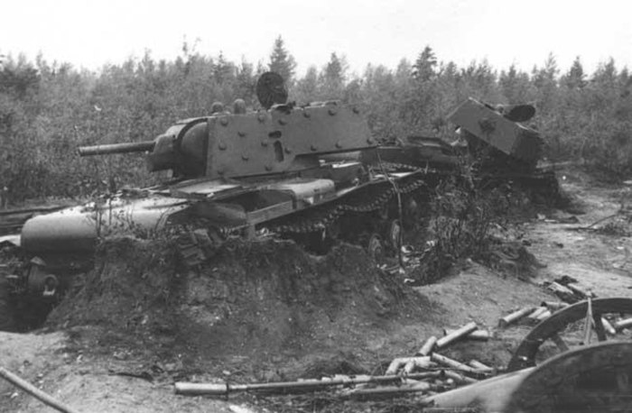 Танк кв-1 Зиновия Колобанова