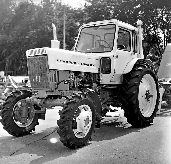Советский трактор МТЗ-80