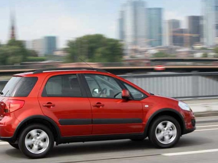 Suzuki sx4 хэтчбек