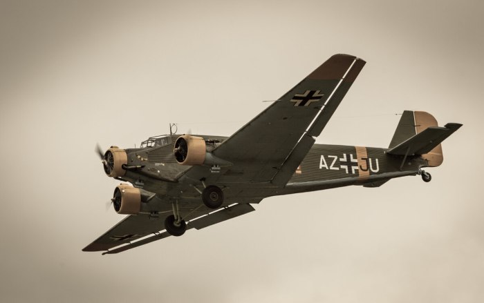 Юнкерс 52