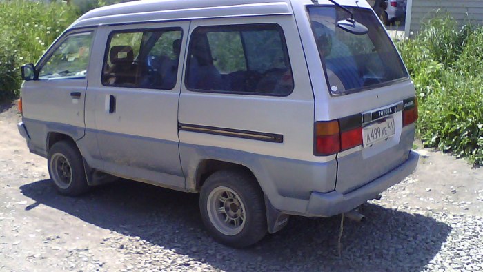 Toyota Lite Ace 1988 1.8